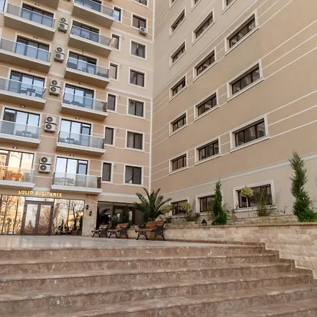 Solid Apartment *